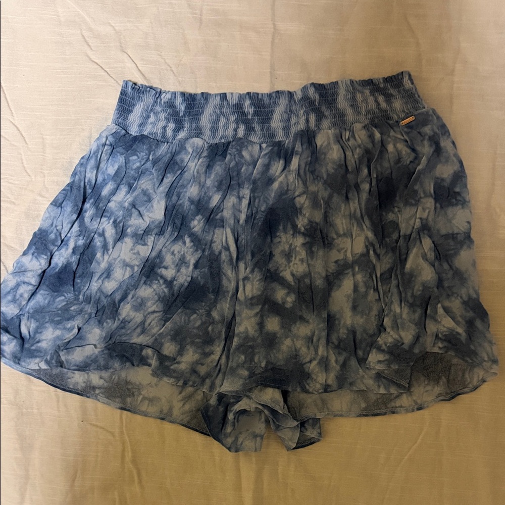 PINK Victoria's Secret High Waist Blue Tie-Dye Shorts